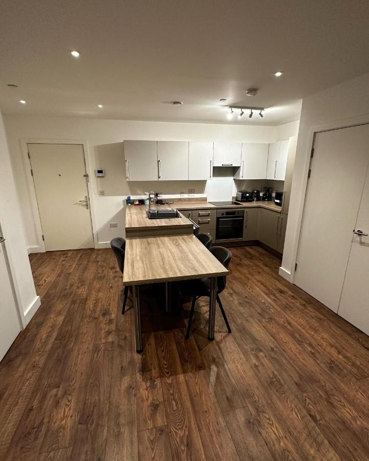 Luxury 2 Bedrooms Apartment Barking  Exterior foto